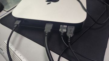 Б/в Системний блок Apple mac mini a2686 mmfj3 m2/8core/ram8gb/ssd256gb 01-200828217