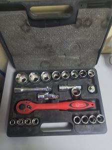 Б/у Набор инструментов Intertool et-6021 01-200835600