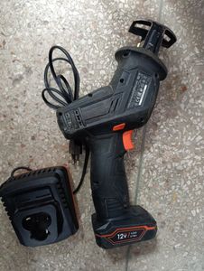 Б/в Шабельна пила Dnipro-M rs-12 1акб 4ah зп 01-200839314