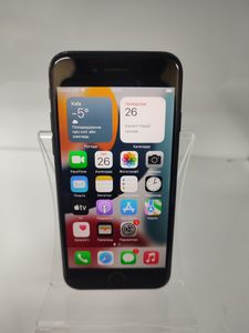 Б/в Мобільний телефон Apple iphone 7 32gb 01-200854927