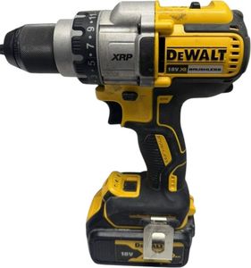 Б/в Шурупокрут Dewalt dcd991 1акб 4ан зп набір 01-200859730