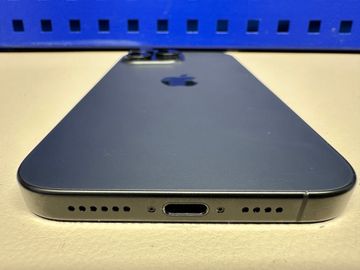 Б/в Мобільний телефон Apple iphone 16 pro max 256gb 01-200862582