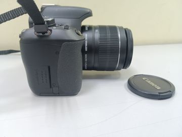 Б/в Фотоапарат Canon eos 600d + ef-s 18-55mm 1:3.5-5.6 is ii 01-200874629