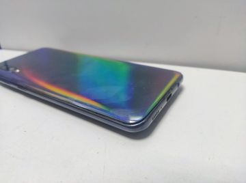 Б/в Мобільний телефон Samsung galaxy a50 sm-a505fn 4/64gb 01-200880705