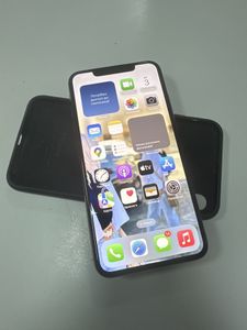Б/у Мобільний телефон Apple iphone xs max 512gb 01-200881554