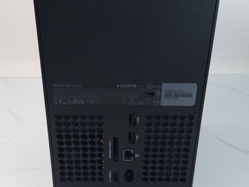 Б/в Ігрова приставка Microsoft xbox series x 1tb 01-200885203