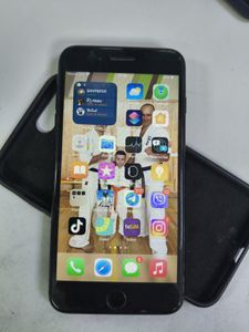 Б/в Мобільний телефон Apple iphone 7 plus 128gb 01-200886232