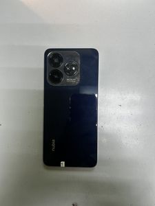 Б/в Мобільний телефон Zte nubia v60 design 6/256gb 01-200887315