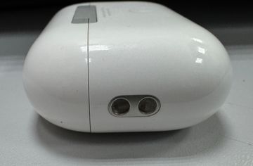 Б/в Навушники Apple airpods pro 2nd generation with magsafe charging case usb-c 01-200890609