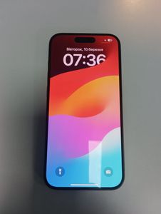 Б/в Мобільний телефон Apple iphone 15 pro 256gb 01-200892446