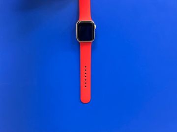 Б/в Смарт-годинник Apple watch series 6 gps aluminium case 40mm 01-200898272