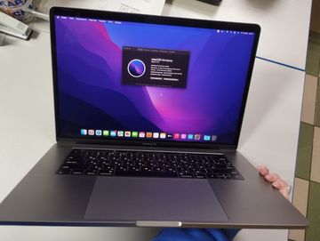 Б/в Ноутбук Apple macbook pro a1707 15.4/ core i7 2,7ghz/ ram16gb/ ssd512gb/ hd530 01-200897556