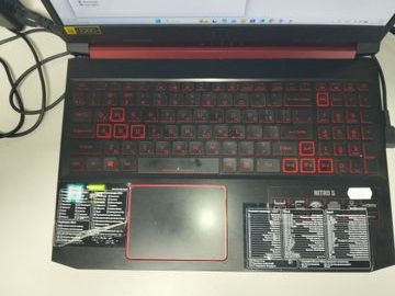 Б/в Ноутбук Acer 15/core i5 9300h ddr4/8gb ddr4/hdd *відсутній/ssd 256 gb/geforce gtx1050 3gb 01-200912140