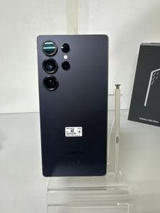 Б/в Мобільний телефон Samsung galaxy s25 ultra 12/256gb 01-200912428