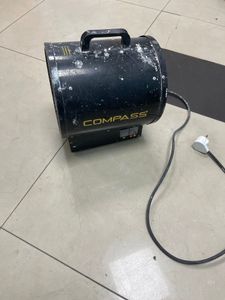 Б/у Тепловая пушка Compass eh-30 01-200911973