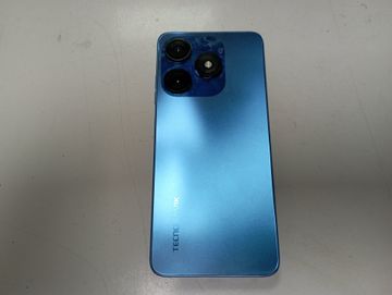 Б/у Мобільний телефон Tecno spark 10 ki5q 4/128gb 01-200915056