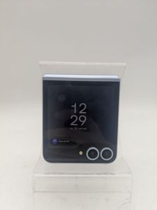 Б/в Мобільний телефон Samsung galaxy flip6 12/256gb 01-200884498
