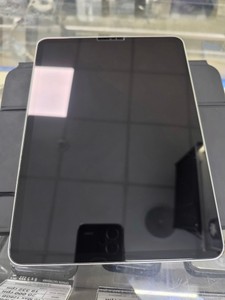 Б/в Планшет Apple ipad pro 11 2022 wi-fi 128gb 01-200900741
