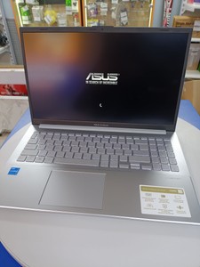 Б/в Ноутбук Asus 15/core i3-n305 ddr5/8gb ddr4/ssd 512 gb/*інтегрована 01-200920886