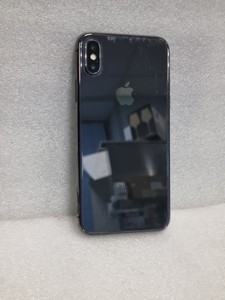 Б/в Мобільний телефон Apple iphone x 64gb 01-200950018