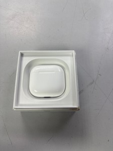 Б/в Навушники Apple airpods 4 with active noise cancellation 01-200941768