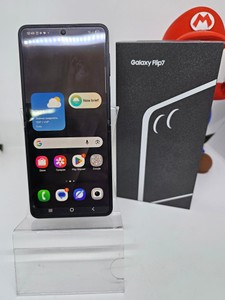 Б/в Мобільний телефон Samsung galaxy flip7 12/256gb 01-200915008