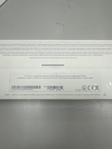 Б/в Смарт-годинник Apple watch series 3 gps 42mm aluminium case 01-200968010