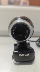 Б/в Веб - камера Trust exis webcam 17003 01-200986344