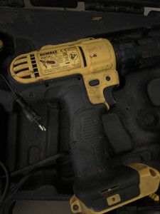 Б/в Шурупокрут Dewalt dcd734 1акб 1.3ah зп 01-200995098