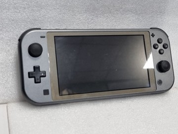 Б/в Ігрова приставка Nintendo switch lite 01-201003079