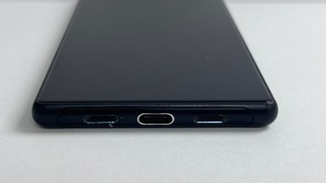 Б/у Мобільний телефон Sony xperia 10 i4113 3/64gb 01-201003253