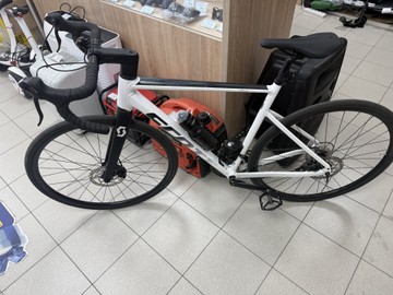 Б/в Велосипед Scott speedster 50 alum frame dd 28 01-201008686