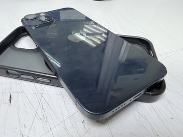 Б/в Мобільний телефон Apple iphone 14 128gb 01-201023973