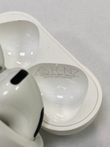 Б/в Навушники Apple airpods 4 with active noise cancellation 01-201026549