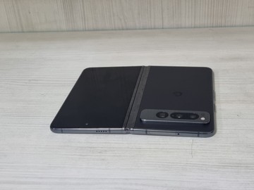 Б/в Мобільний телефон Google pixel fold 12/256gb 01-200979181