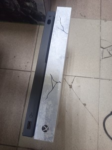 Б/в Ігрова приставка Microsoft xbox one x 1tb 01-201054065