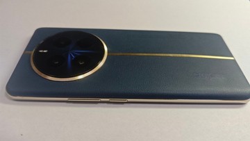Б/в Мобільний телефон Realme 12 pro 5g 8/256gb 01-201072270