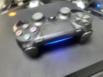Б/в Ігрова приставка Sony playstation 4 pro 1tb 01-201075500
