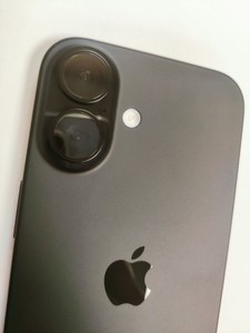 Б/в Мобільний телефон Apple iphone 16 128gb 01-201126631