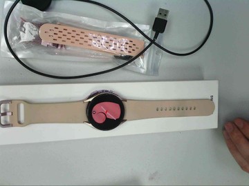 Б/в Смарт-годинник Samsung galaxy watch4 40mm lte 01-201138501