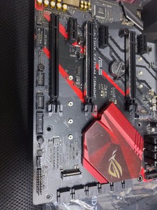 Б/в  Asus z370-h rog strix 01-201152318