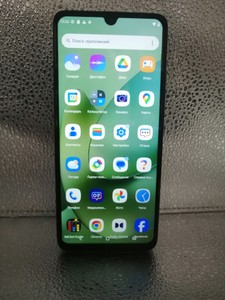 Б/в Мобільний телефон Motorola moto g06 4g 4/128gb 01-201160287
