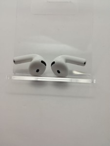 Б/в Навушники Apple airpods 4 01-201019420