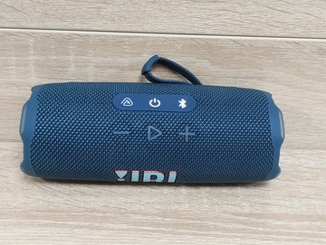 Б/у Акустика Jbl flip 7 01-201170235