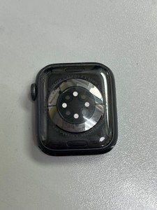 Б/в Смарт-годинник Apple apple watch series 6 gps + cellular 40mm aluminium case 01-201161843