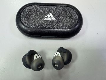 01-200527228: Adidas headphones fwd-02