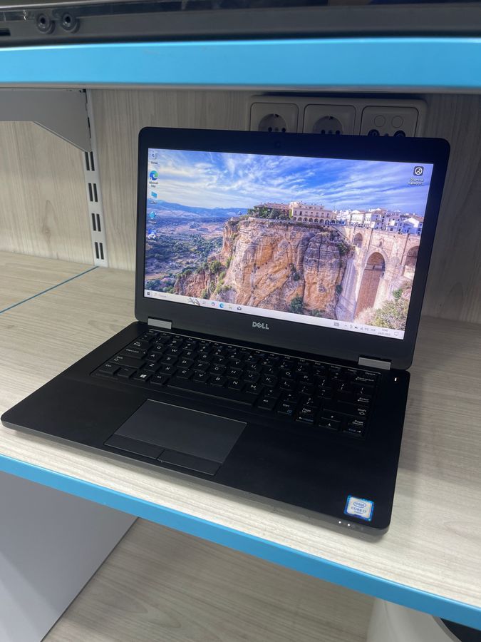 Dell 14/core i7 6600u ddr3/4gb ddr3/hdd 500 gb/ssd *відсутній/radeon r7 m360