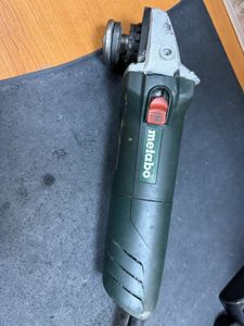 01-200582657: Metabo w 1100-125)
