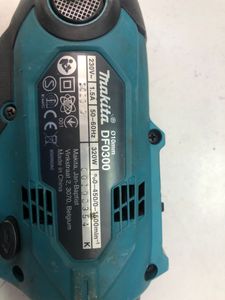 01-200616690: Makita df0300