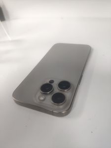 01-200631773: Apple iphone 15 pro 256gb